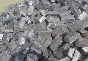 Lead price
